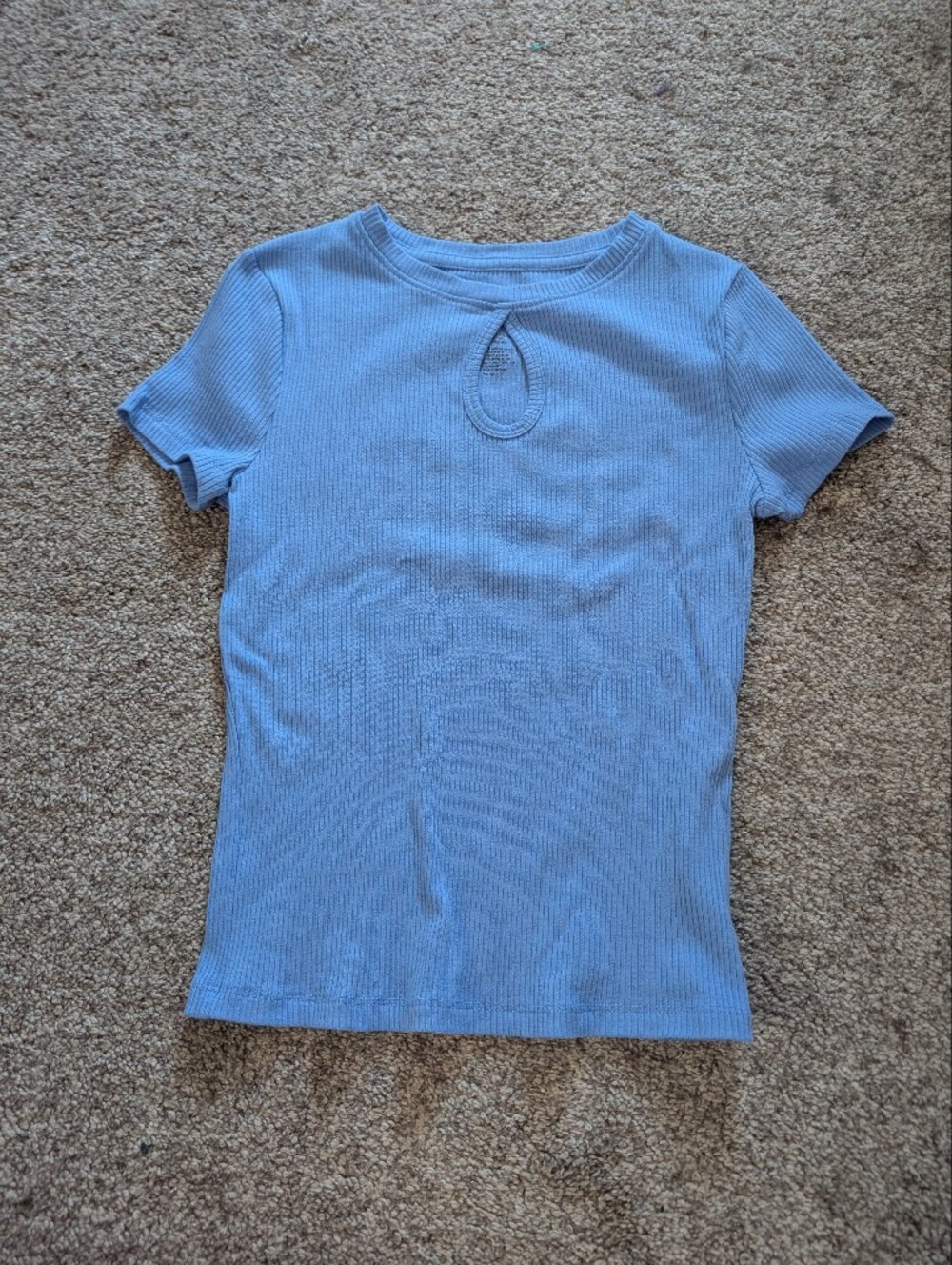 SO Ribbed Keyhole Top